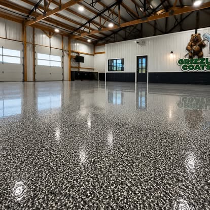Commercial Flake System by Grizzly Coats